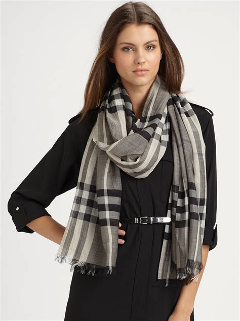 Women's Burberry Scarves & Wraps .